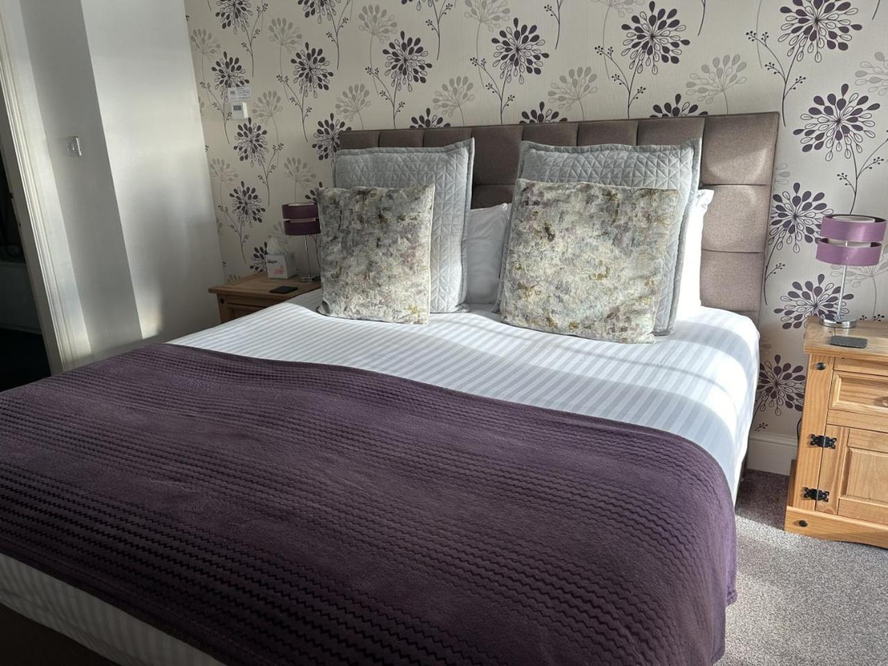 Uplands Inn كارتميل الغرفة الصورة