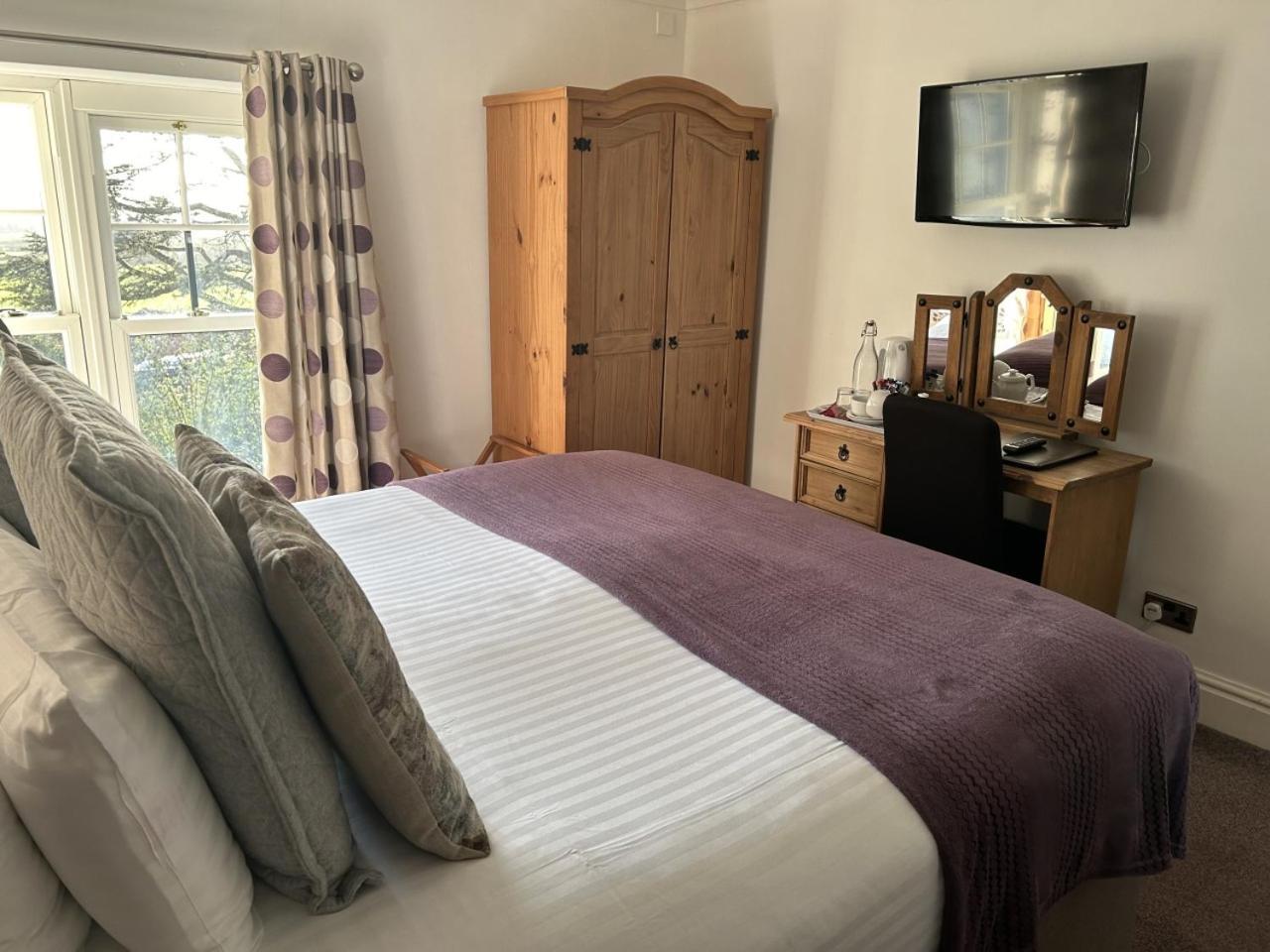 Uplands Inn كارتميل الغرفة الصورة